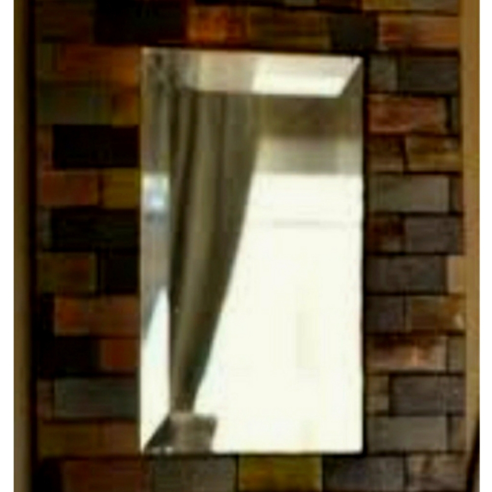 Wall mirror